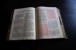 Stare księgi kościelne i modlitewniki - zdjecie 35