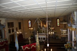 Widok na wnętrze kościoła z chóru muzycznego przed remontem