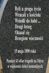 Pomnik ofiar tragedii na Odrze. Sławików, 16.05.2015r. - zdjecie 88