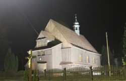 Iluminacja zewnętrzna kościoła filialnego w Miejscu Odrz. - zdjecie 1