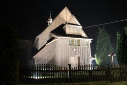 Iluminacja zewnętrzna kościoła filialnego w Miejscu Odrz. - zdjecie 2