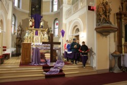 Rozważania Drogi Krzyżowej nawiązują do objawień Matki Bożej w Fatimie z okazji 100-lecia objawień