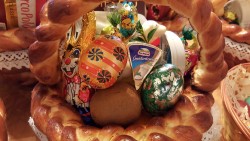 Wielkanocne paczki dla chorych przygotowane przez Parafialny Zespół CARITAS 2017r. - zdjecie 8