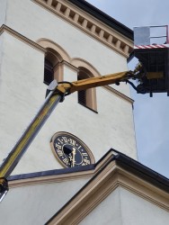 Zegar na wieży z okazji Jubileuszu 25-lecia Święceń Kapłańskich 2020 r. - zdjecie 20