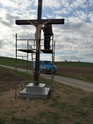 Nowy krzyż w Lasakach 2022 r. - zdjecie 10