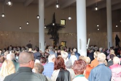 Złoty Jubileusz Diecezji Opolskiej 2022 - Msza św. w Opolu - zdjecie 36