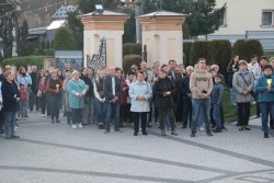 Droga Krzyżowa ulicami Sławikowa 2025 r. - zdjecie 79