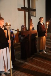 Droga Krzyżowa ulicami Sławikowa 2026 r. - zdjecie 32